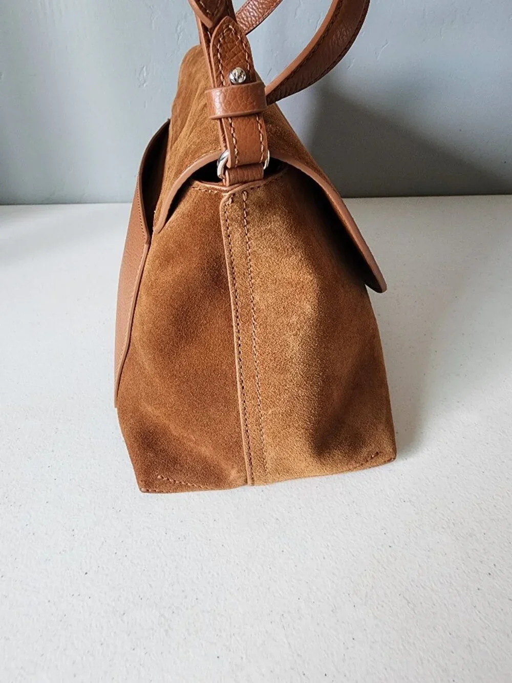 Coccinelle Satchel/Crossbody "LIKE NEW" - Picture 7 of 16